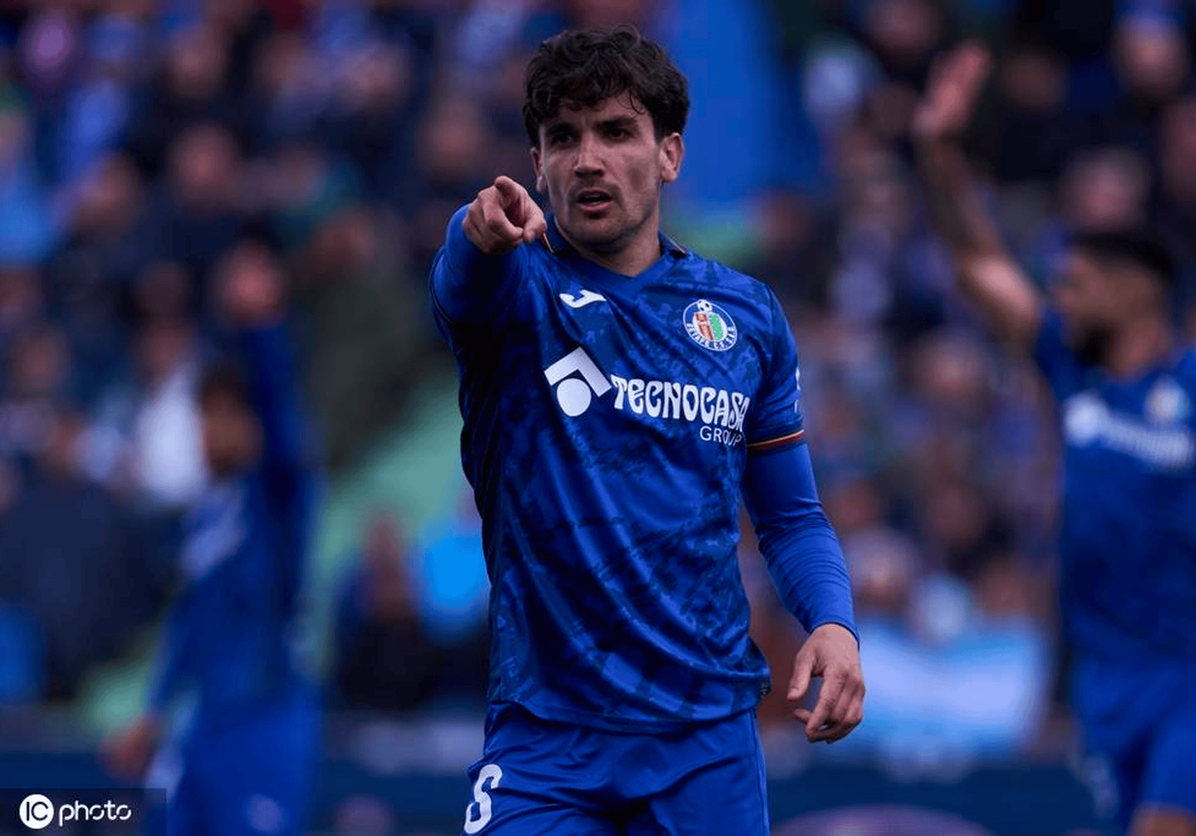 包含赫塔菲遭遇主场失利，球队寻找突破的词条