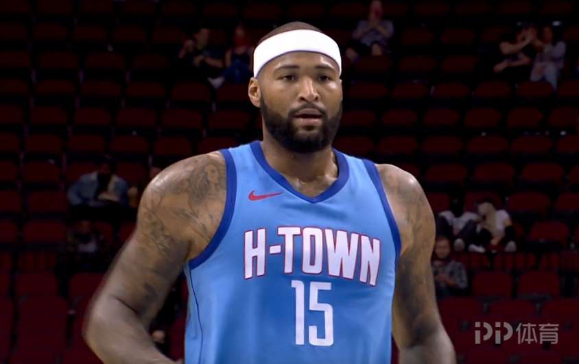 火箭客场逆转奇才，取得七连胜