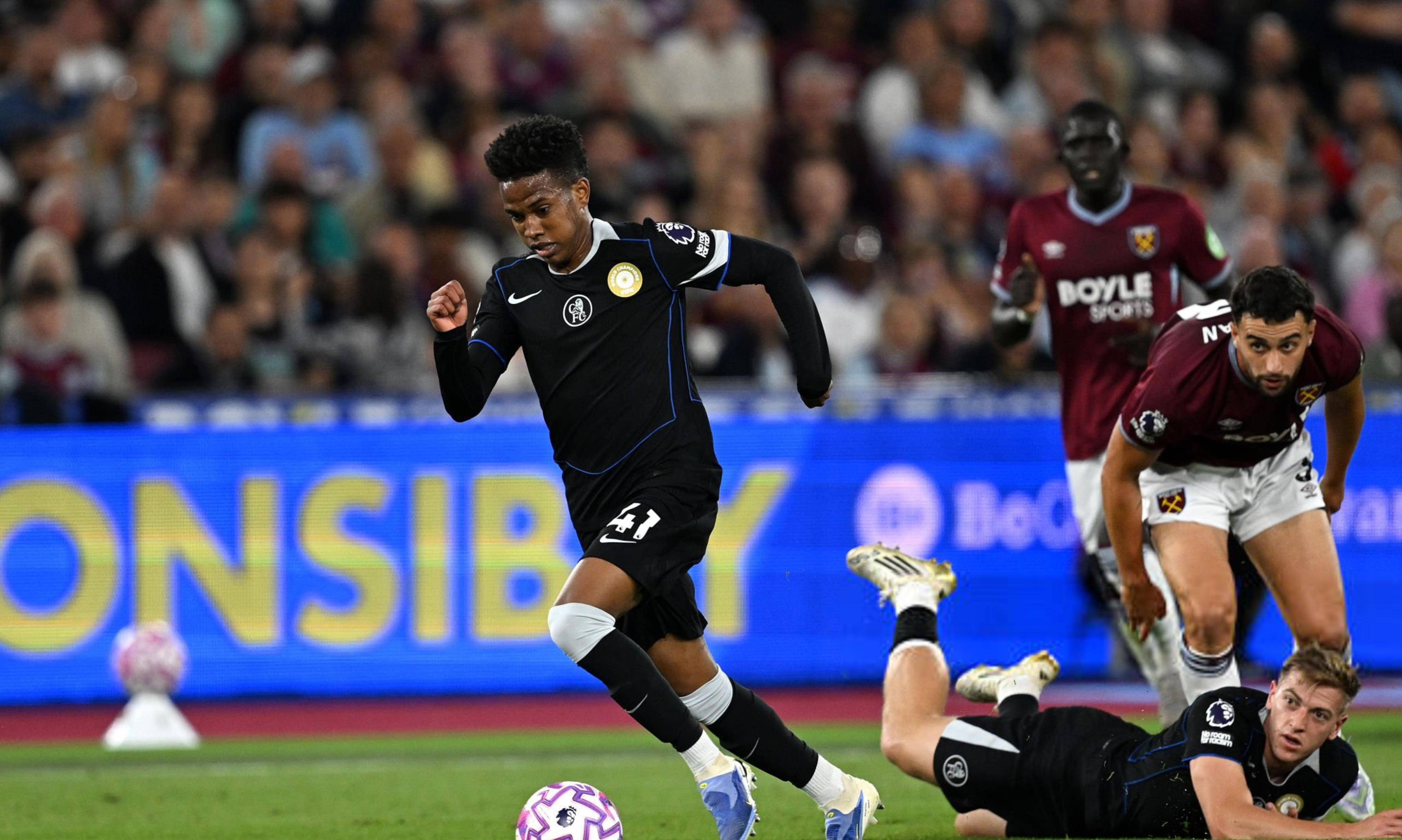 关于切尔西逆转打破不败记录，热苏斯受伤的信息